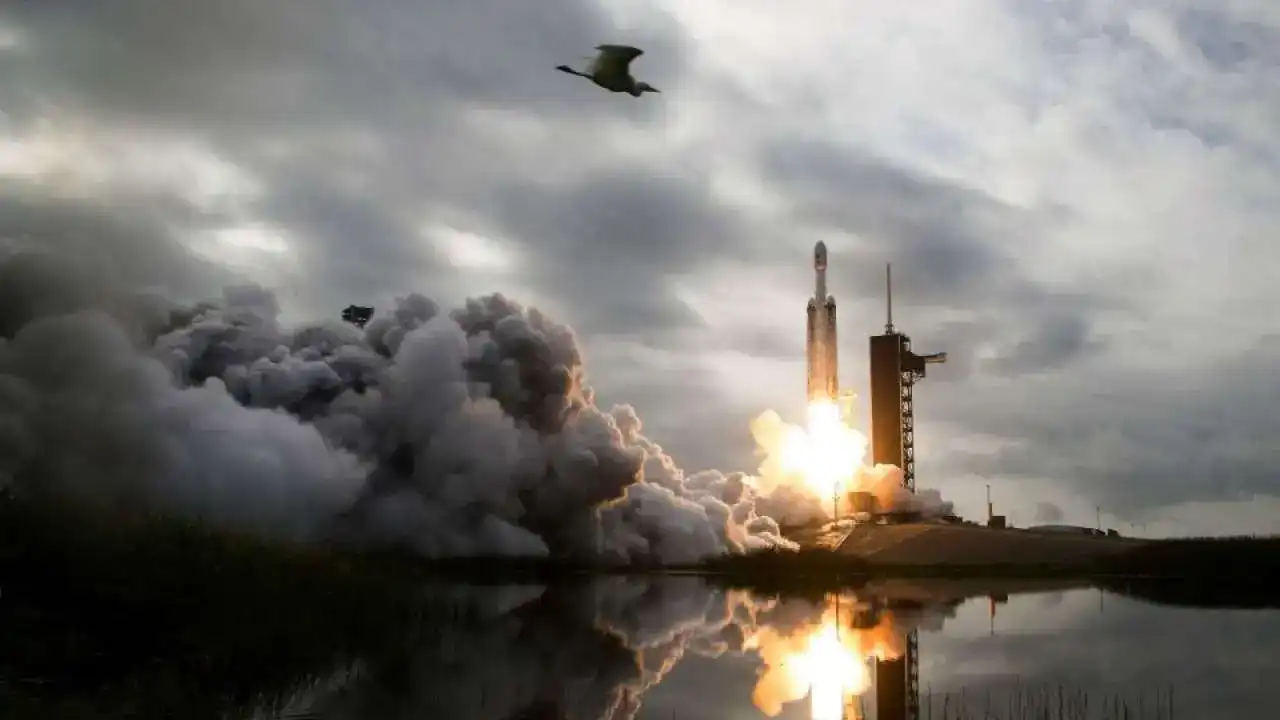 SpaceX готовит выход на биржу и нацеливается на крупнейшее IPO года