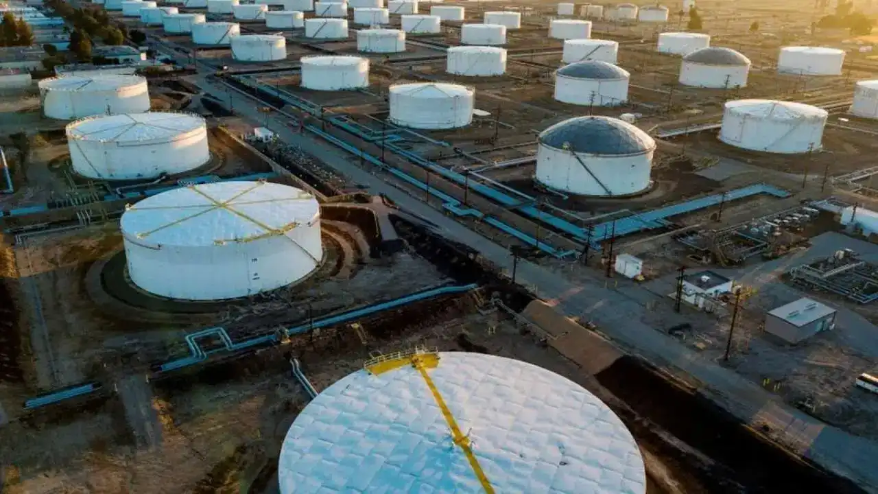 Банк of America предупредил о новых рисках для нефти и авиакеросина после конфликта