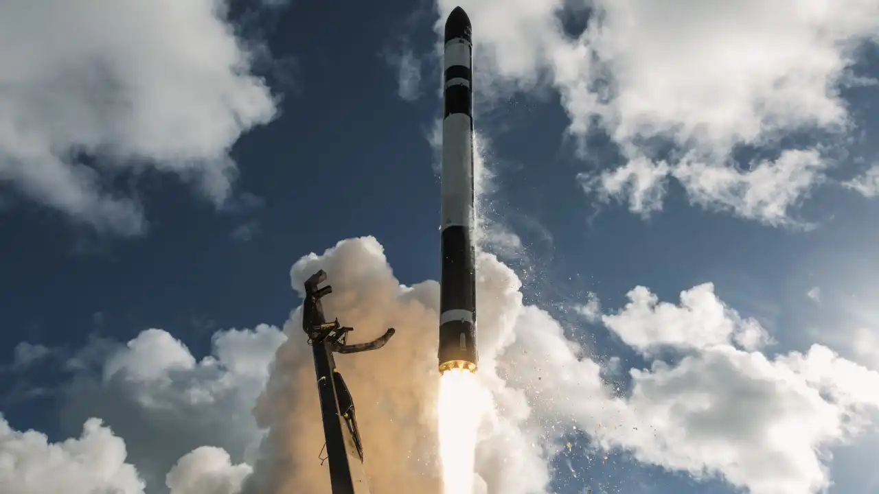Акции Rocket Lab растут второй день на фоне слухов о скором IPO SpaceX