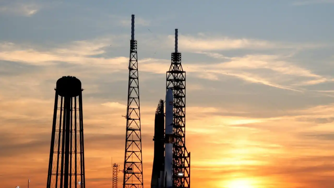 Ракета Blue Origin New Glenn взорвалась на стартовой площадке