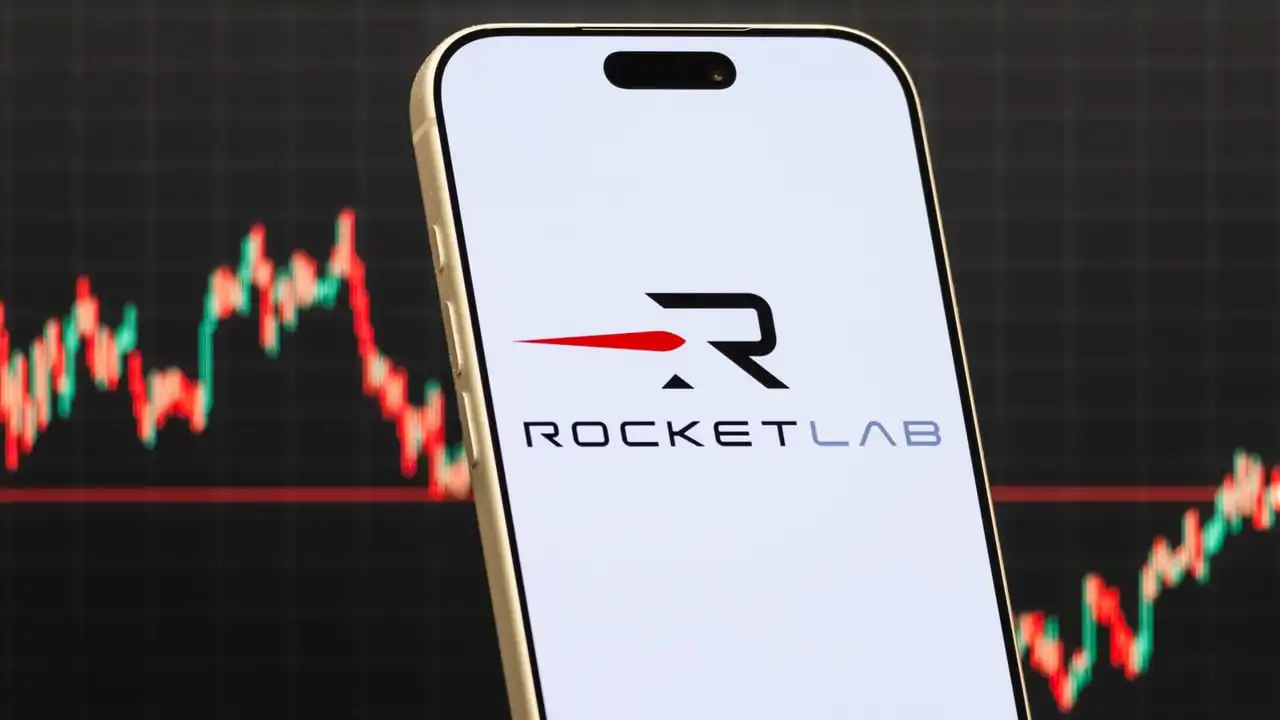 Акции Rocket Lab взлетели после включения в индекс Nasdaq-100