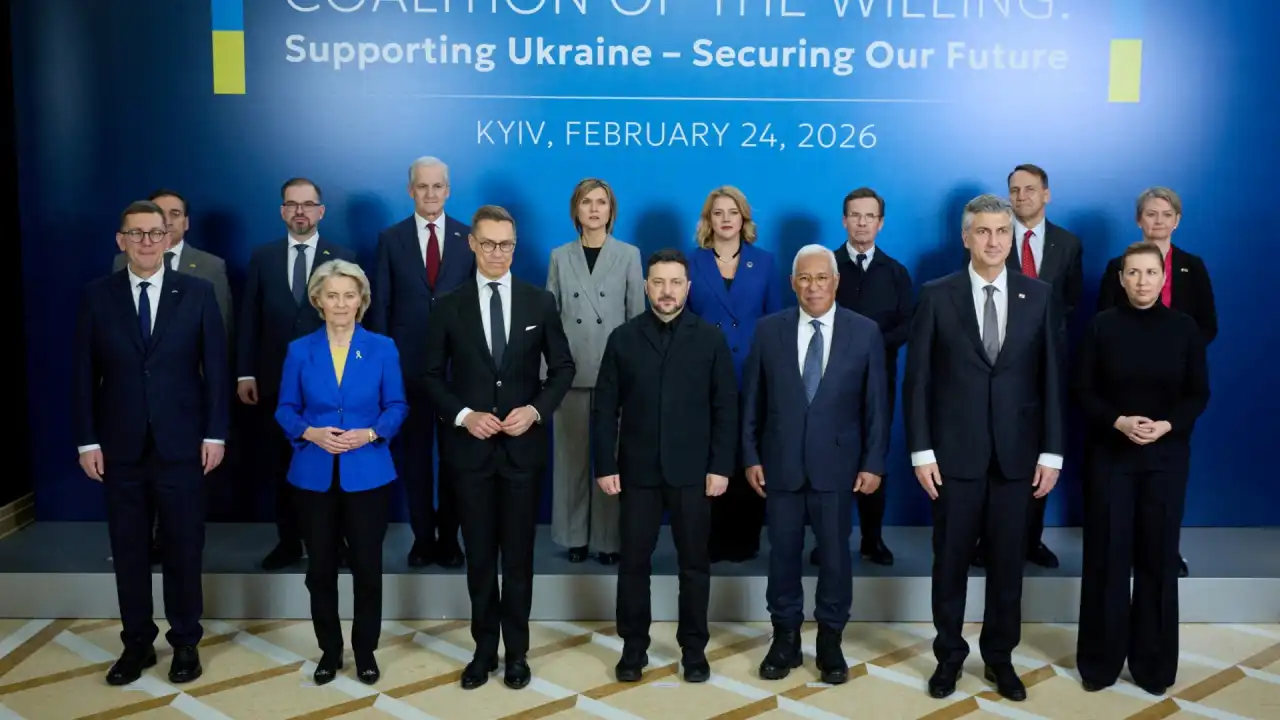 ЕС ввёл санкции против девяти человек из-за кибершпионажа России