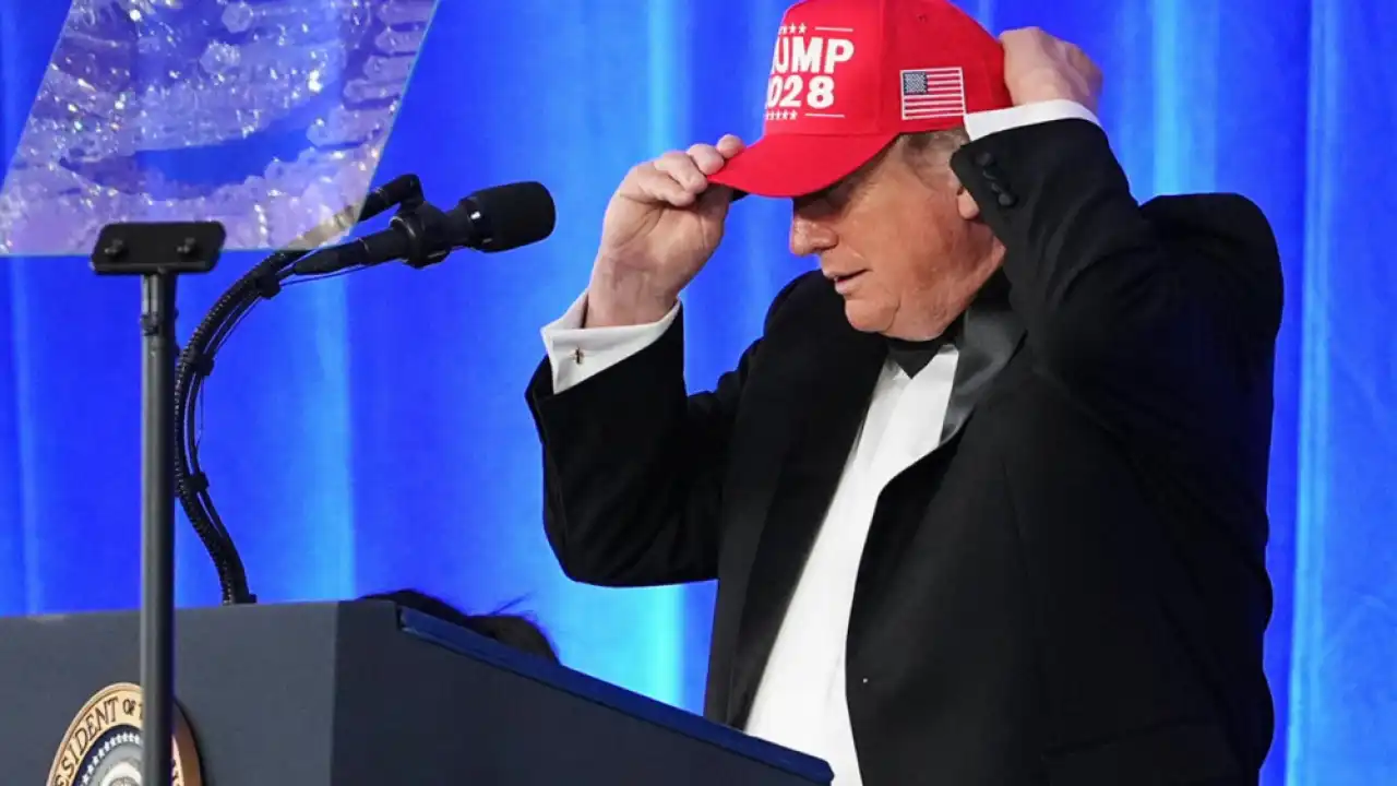 Трамп в Вашингтоне пошутил о баллотировании на четвертый срок