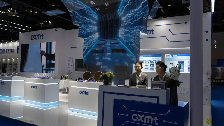 Китайская CXMT взлетела на 466% после дебюта на бирже Шанхая