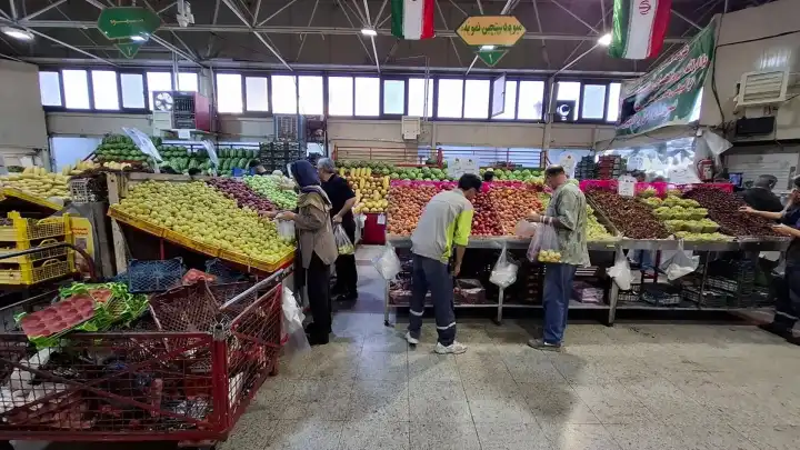 В Иране семьи урезают рацион: цены на продукты выросли на 128%