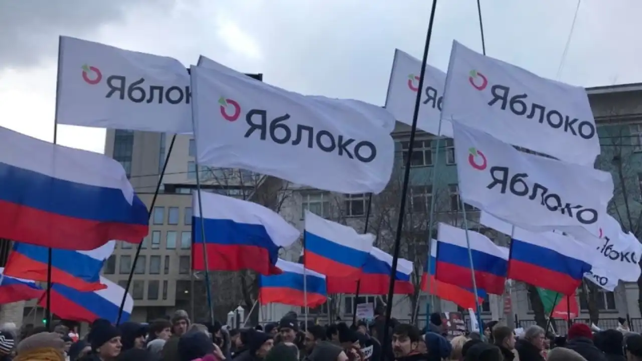 В России «Яблоко» обжаловало решение Верховного суда о снятии с выборов