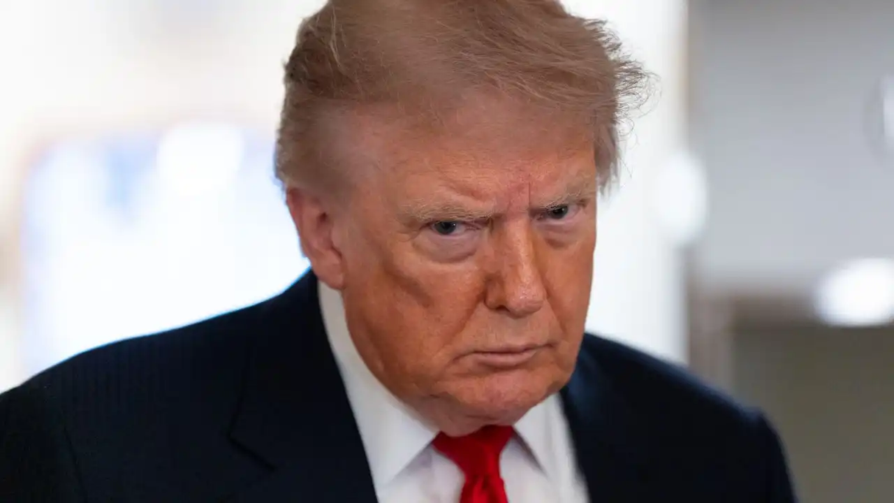 Трамп пригрозил разбомбить Оман из-за переговоров с Ираном на Ближнем Востоке