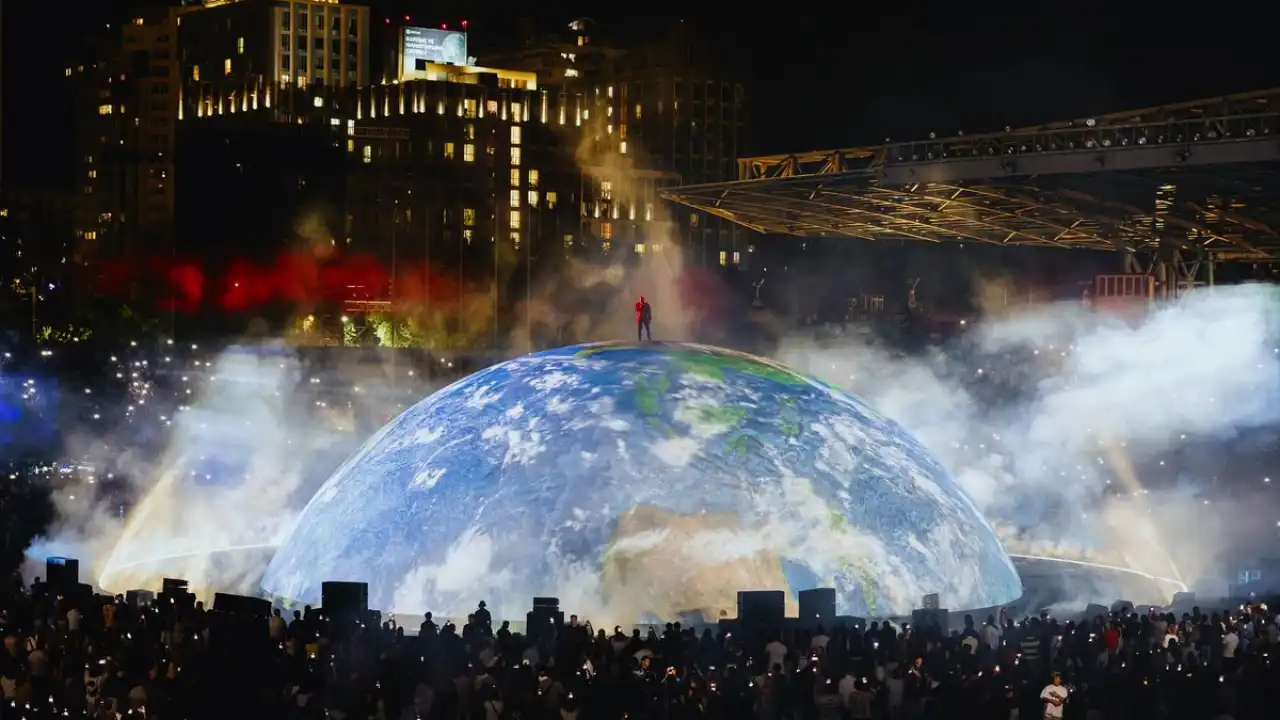 Выступление Канье Уэста могут перенести из Петербурга в Москву