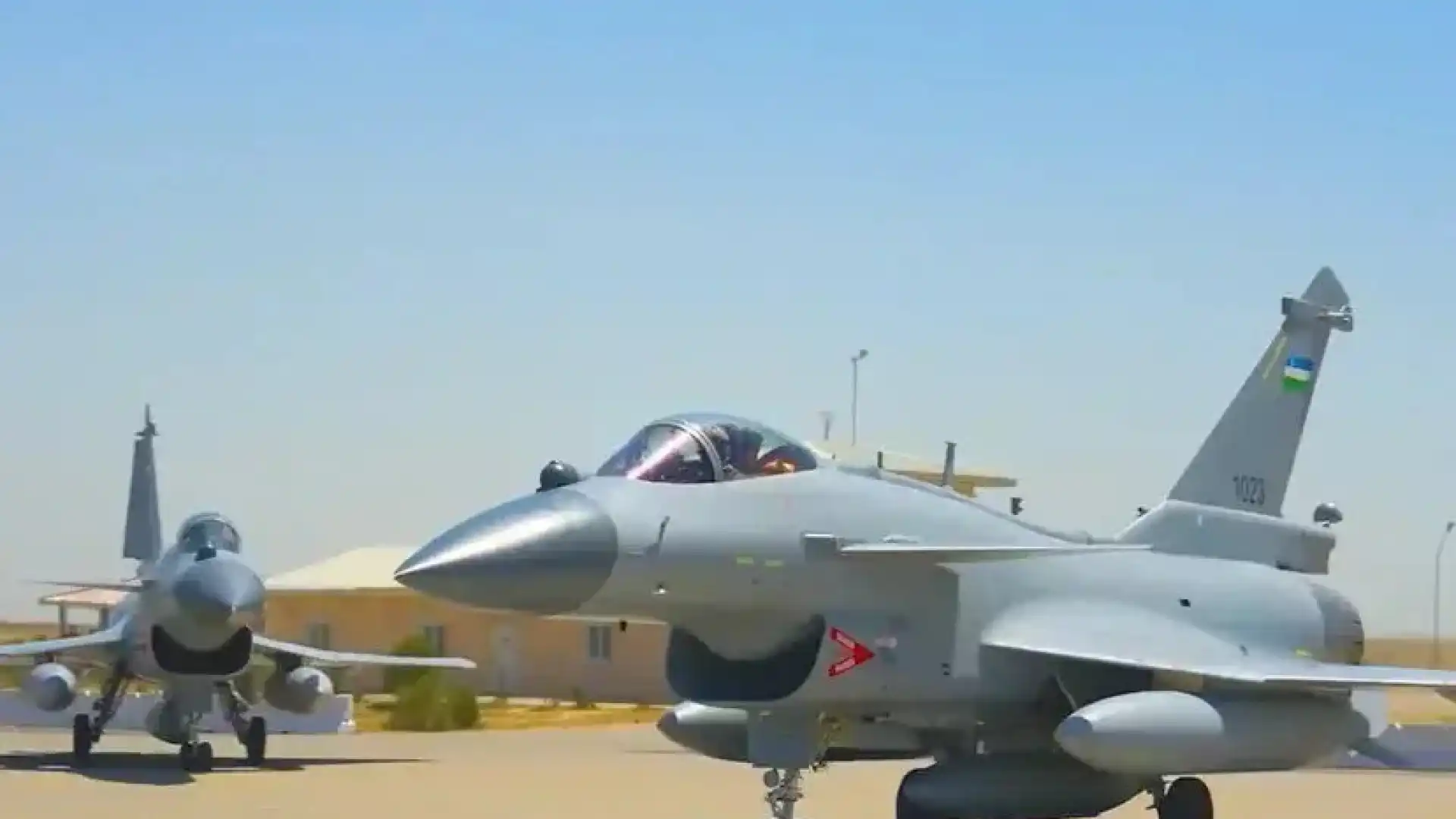 Китай прокомментировал поставки J-10CE Узбекистану: не против третьих стран