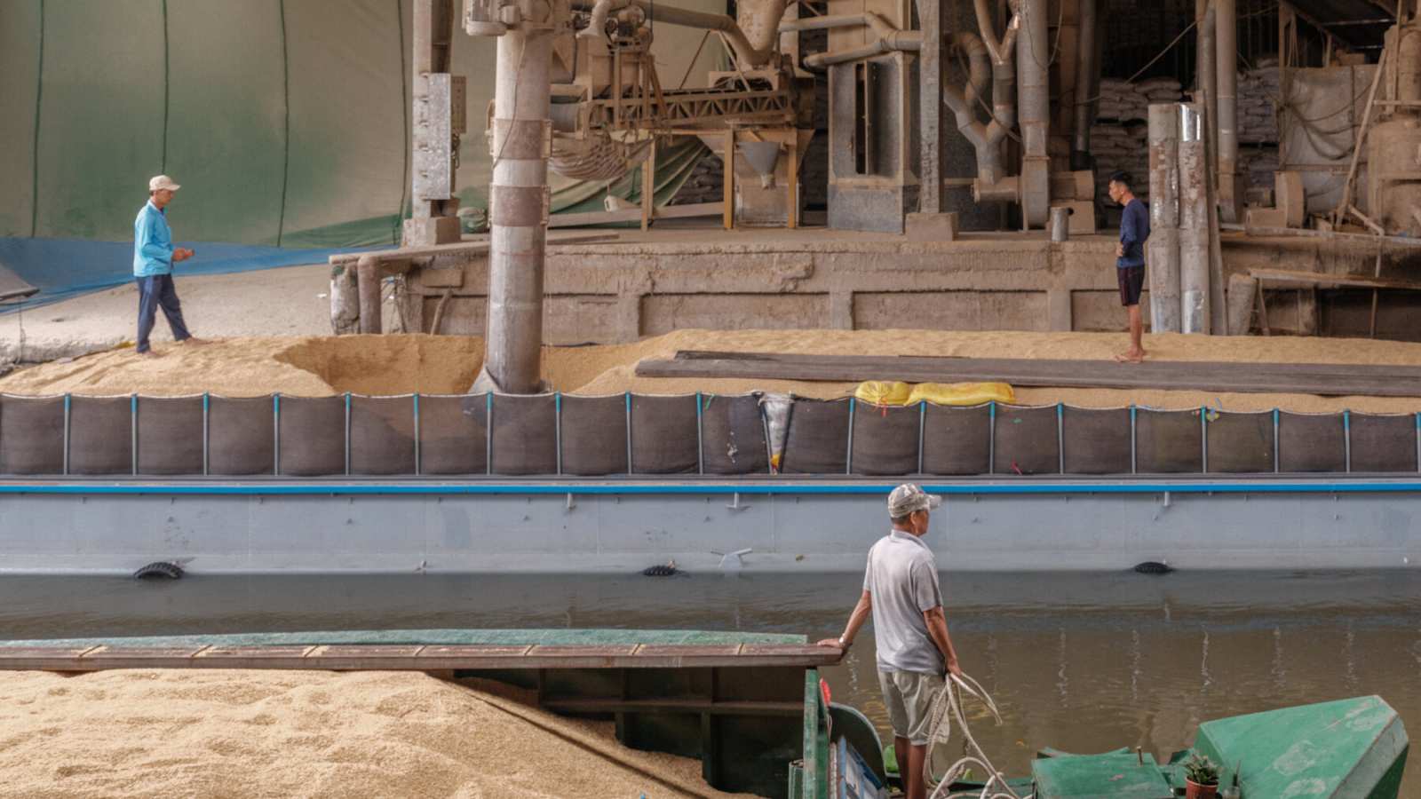 Война вокруг Ирана парализовала азиатского продовольственного гиганта и встревожила рынки