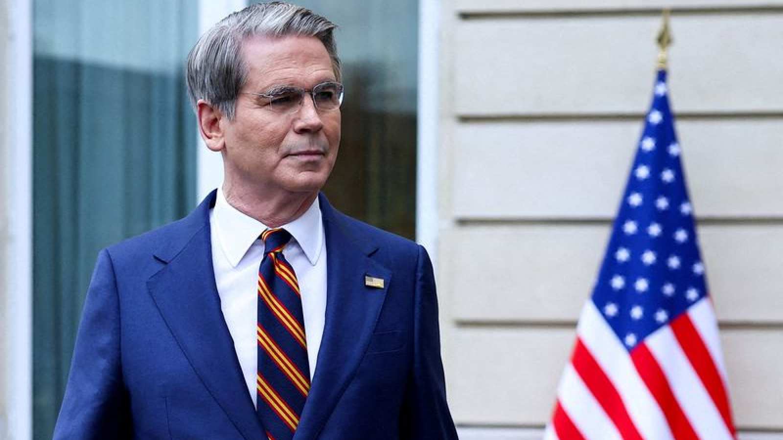 Бессент и Пауэлл срочно предупредили банки США о рисках новой модели Anthropic